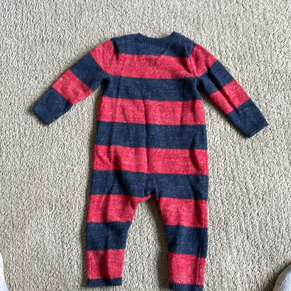 One piece Baby Gap sweater - Picture 4 of 4